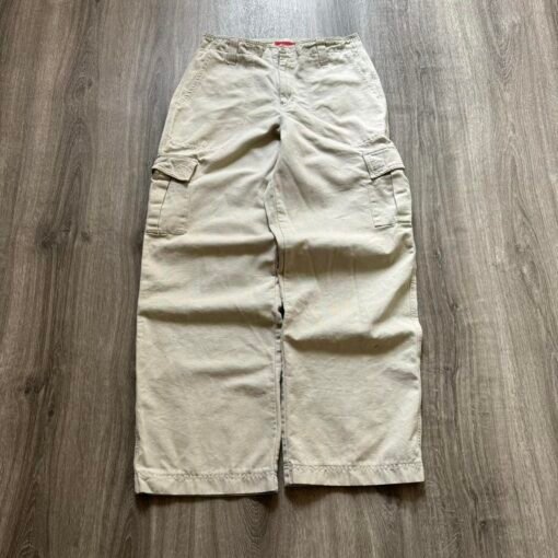 90s baggy men’s fashion
