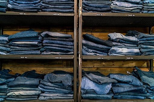 thrifted baggy men’s clothes